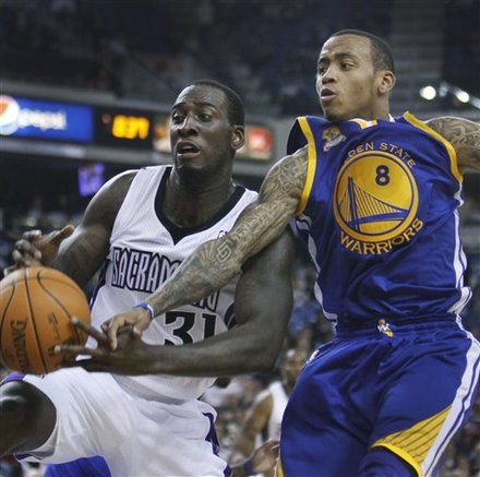 而居勒尔的 而居勒尔的