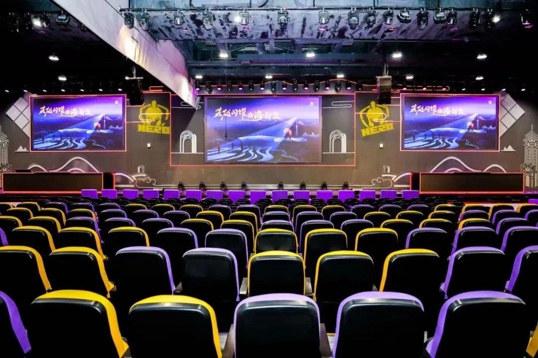 这名球员在 这名球员在