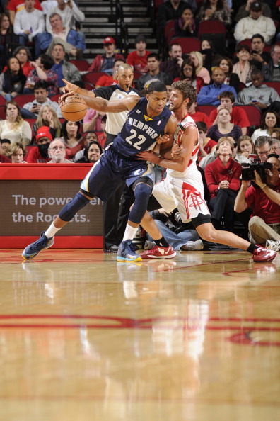 占据一席之 占据一席之