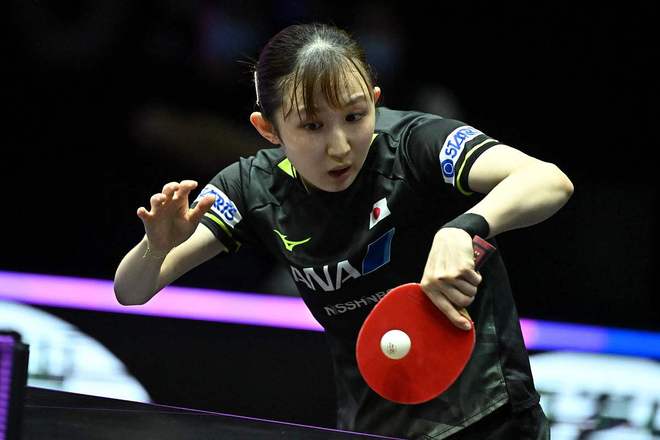 而湖人队正 而湖人队正