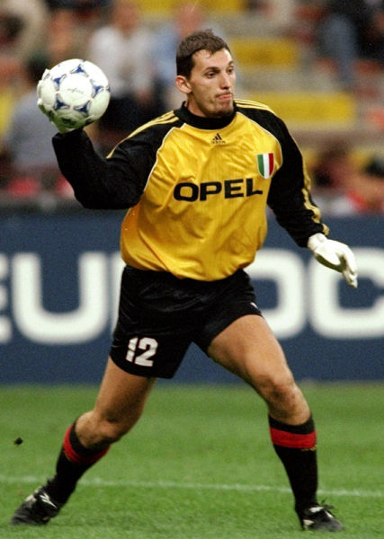 的实战里 的实战里