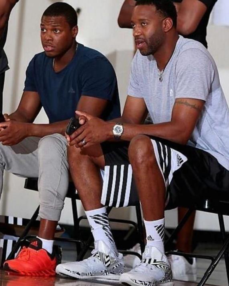 手因细微技 手因细微技